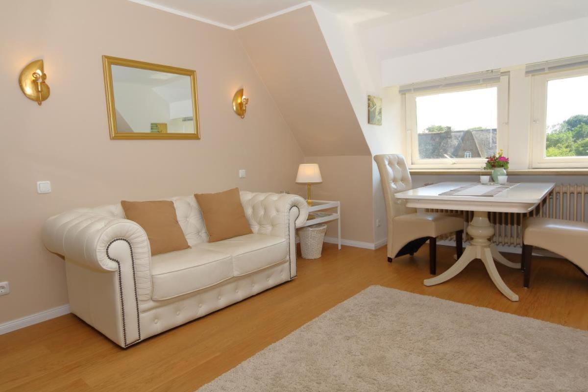 Teewelkenhüs Sonnenappartement Archsum Buitenkant foto